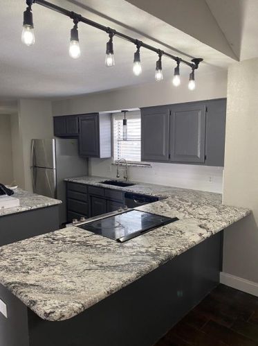 3945 Country Meadows Cir, Granbury TX  76049-8000 exterior