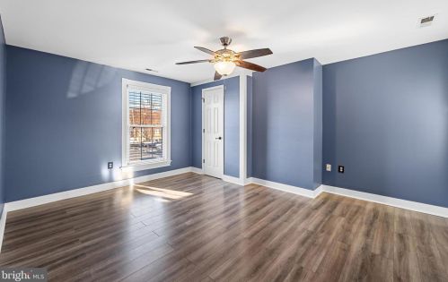 112 Lawrence St, Charles Town WV 25414-1514 exterior