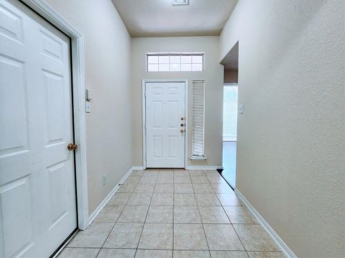 34 Wild Orchid Ct, Conroe TX  77385-3557 exterior