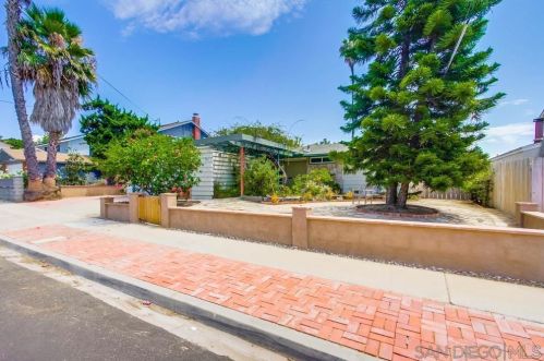 5937 Dirac St, San Diego, CA 92122-3705