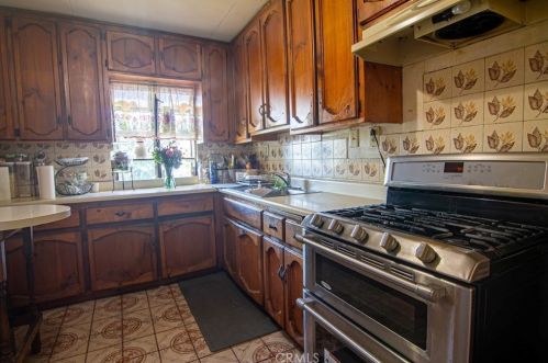 7938 Grady Ave, Whittier, CA 90606-2525