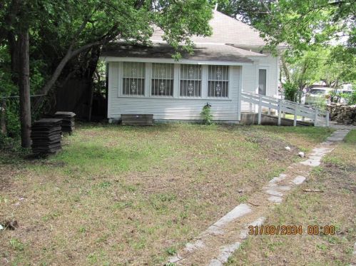 312 12th St, Dallas TX  75203-2606 exterior