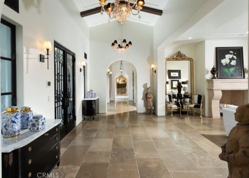 20 Black Falcon, Irvine CA  92603-0420 exterior