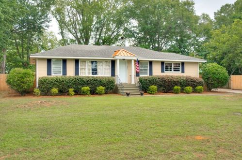 841 Berkshire Dr, Washington, GA 30673-2214