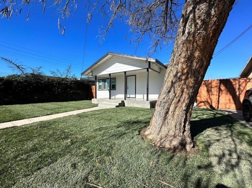 1090 15th St, San Bernardino, CA 92411-1960
