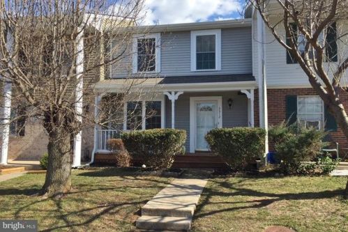 5312 Qualey Pl, Woodbridge, VA 22193-4522