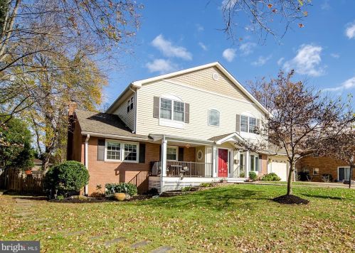 6532 Elnido Dr, Mc Lean, VA 22101-4634