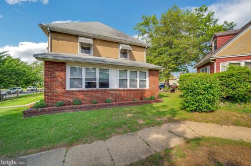 304 Chestnut St, Gloucester, NJ 08030-2505