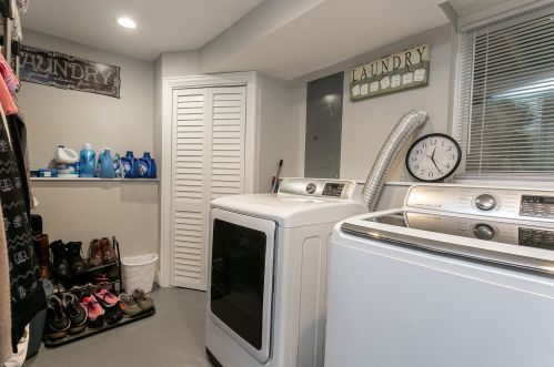 831 Tamms Ln, Lemont IL  60440-1621 exterior