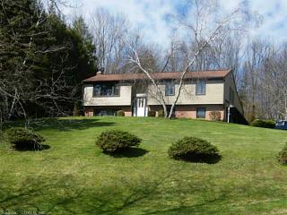 197 Swendsen Dr, Upper Stepney, CT 06468-2035