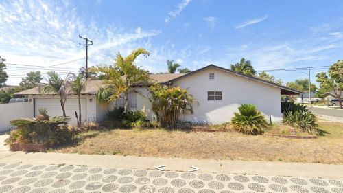 833 Westvale Dr, Anaheim, CA 92804-3039