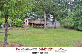37967 Middle Ridge Rd, Lebanon, OR 97355-8829