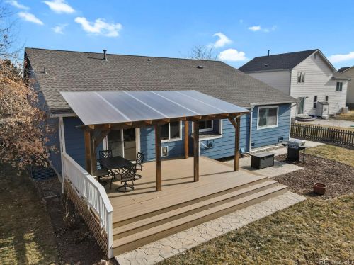 374 Wheat Berry Dr, Erie CO  80516-6824 exterior