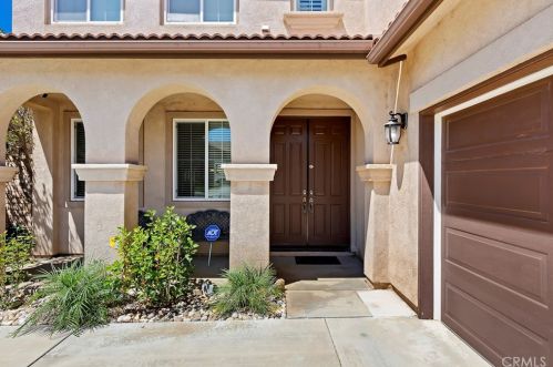 3999 Currant Ln, San Bernardino, CA 92407-0406