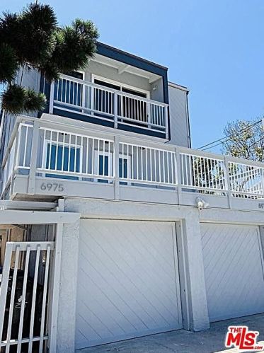 6973 Trolleyway, Venice, CA 90293-7611