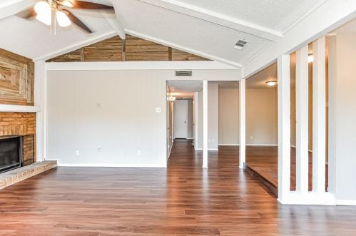 710 Ravencroft Dr, Garland TX  75043-5350 exterior