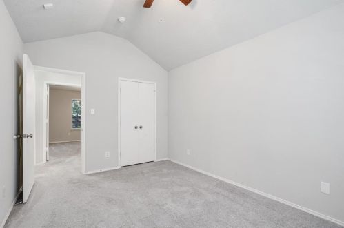 6837 Beaty St, Fort Worth TX  76112-6704 exterior