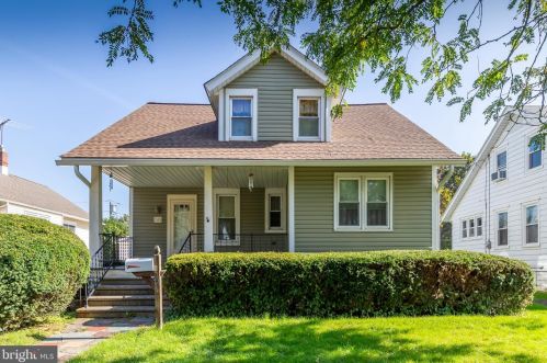 245 Davis Ave, Camden, NJ 08106-1115