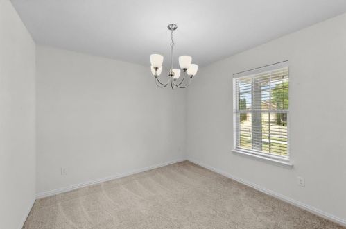 2040 Beacon Way, Fort Worth TX  76140-5144 exterior