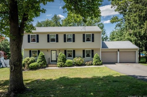 248 Long Hill Rd, Wallingford, CT 06492-4944