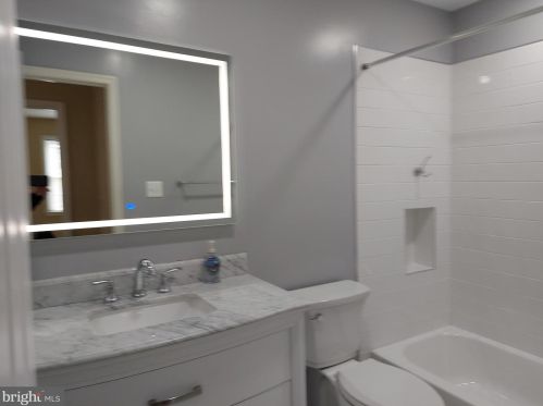 7731 Bristol Square Ct, Springfield VA  22153-3119 exterior