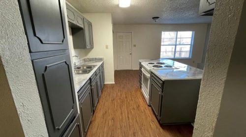 5713 Macneill Dr, Fort Worth TX  76148-3917 exterior