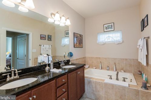 1700 Speedwell Rd, Lancaster PA  17601-4628 exterior