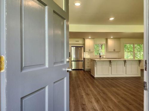 3921 Locklear Way, Atlanta GA  30360-1307 exterior