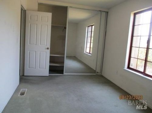 18 Falmouth Cv, San Rafael, CA 94901-4465