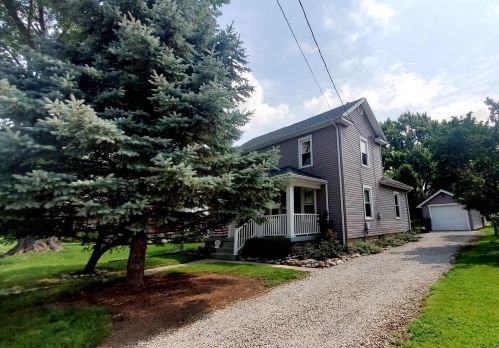 218 Bellevue Ave, Springfield, OH 45503-4934