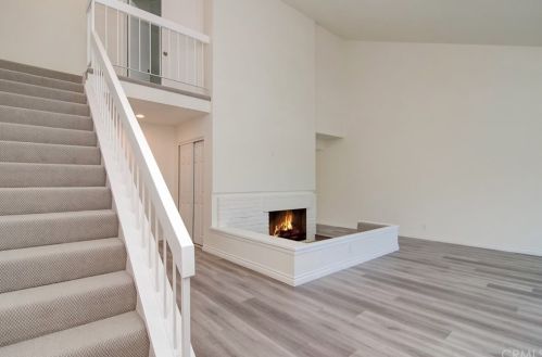 24465 Peacock St, El Toro, CA 92630-1844