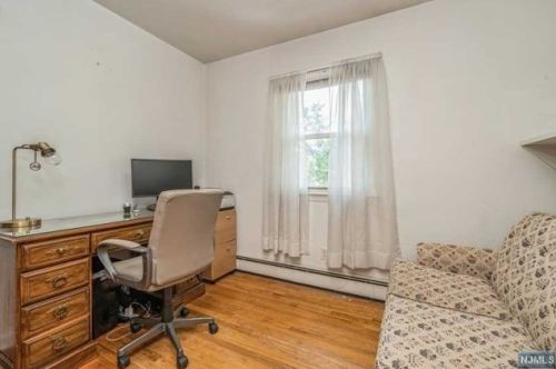 23 Meadow Ln, Hackettstown NJ  07840-4115 exterior