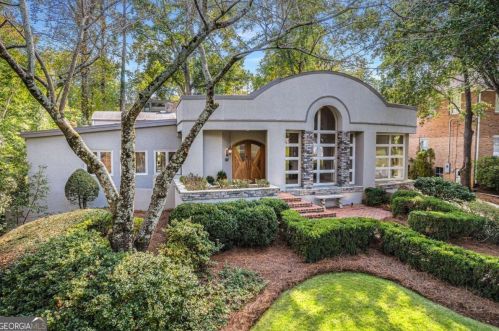 887 Berkshire Rd, Atlanta GA  30324-4929 exterior