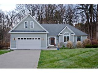 2 Thompson Hill Rd, Collinsville, CT 06019-3533