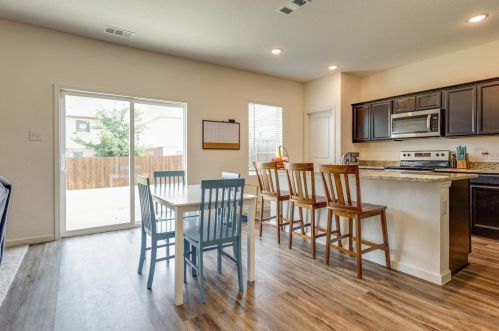 5329 Stone Meadow Ln, Fort Worth TX  76179-4284 exterior