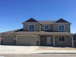 6074 38th Ave, Kennewick, WA 99338-1236
