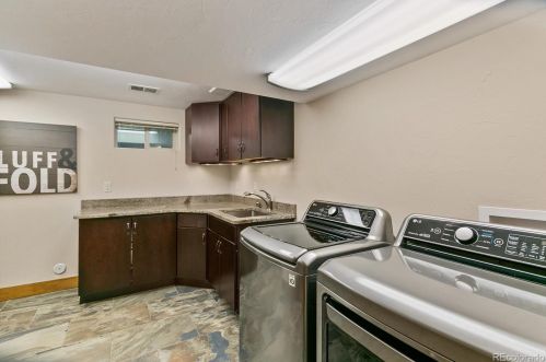 4991 Chester St, Englewood CO 80111-1330 exterior