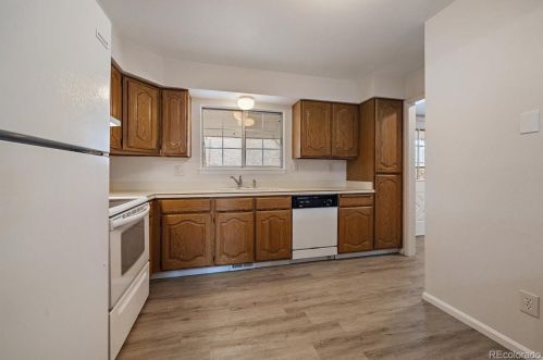 7074 Appleton Cir, Englewood CO 80112-1170 exterior