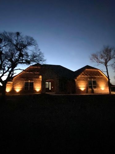 6767 Bridle Bit Trl, Fort Worth, TX 76135-9665