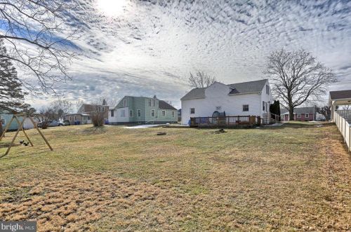 215 Cavalry Rd, Carlisle PA  17013-1606 exterior