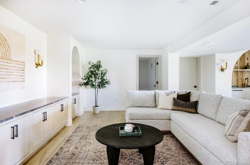 5497 Oneida Way, Englewood CO 80112-2523 exterior