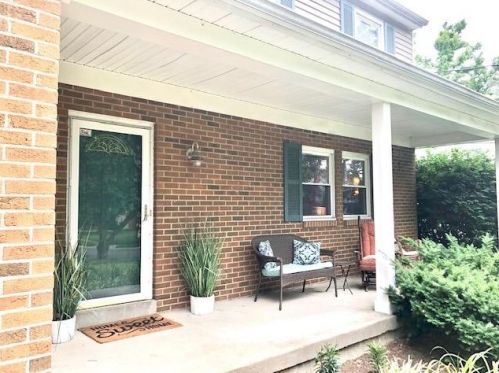 6918 Gammwell Dr, Cincinnati OH  45230-2122 exterior