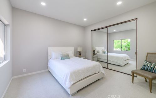 6 Highland Vw, Irvine CA 92603-3704 exterior