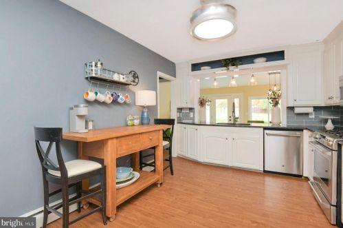 41 Delaware Ave, Trenton NJ  exterior