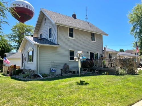 521 Central St, Springfield, MN 56087-1213