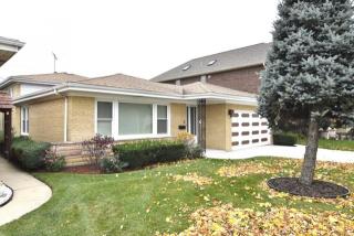 4633 Potawatomie Ave, Chicago IL  60656-4112 exterior