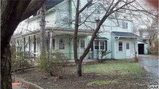 2412 State St, Harrisburg, PA 17103-1743