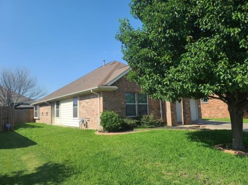 624 Creek Point Dr, Fort Worth TX  76179-6316 exterior