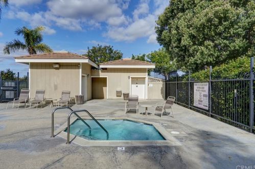 721 Buena Tierra Way, Oceanside CA  92057-7481 exterior