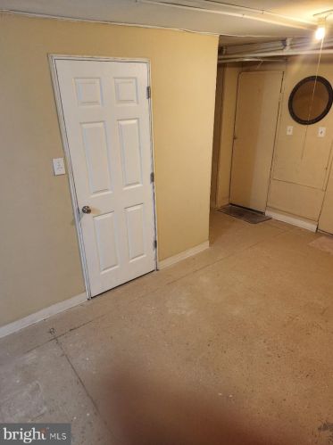 4528 12 St, Philadelphia PA 19122-4014 exterior